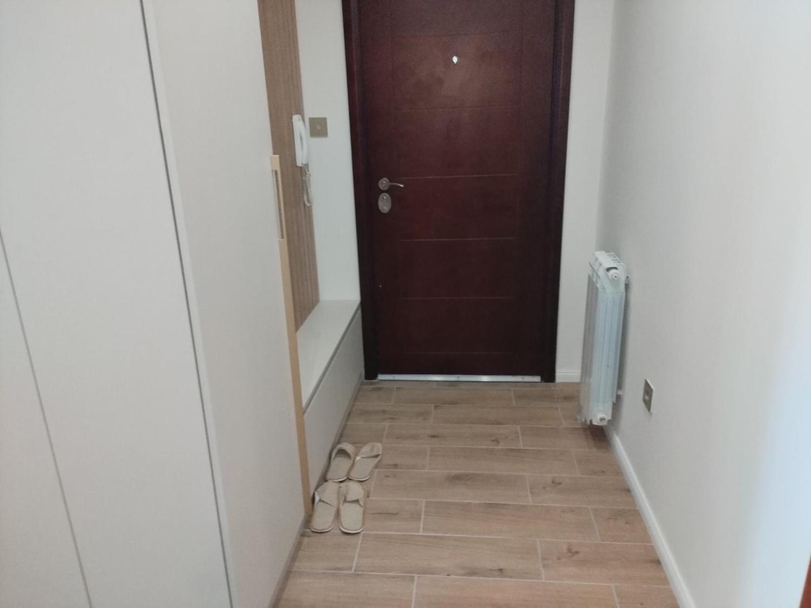 Apartment Centrum - Free Private Parking Нови-Сад Экстерьер фото